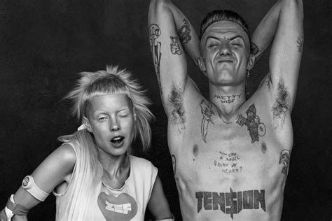 dead antwoord.